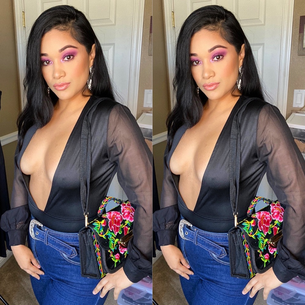 “Jana” Deep V-Neck Long Sheer Sleeve Bodysuit